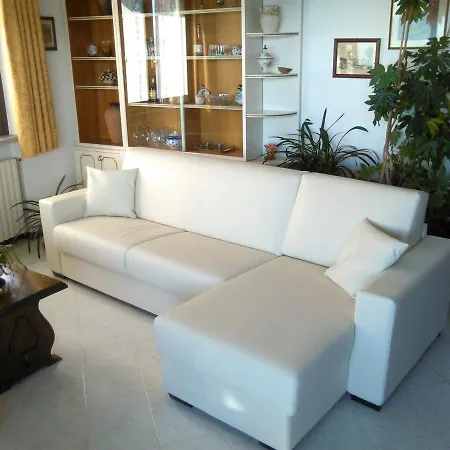 L'incantesimo Del Lago Apartment